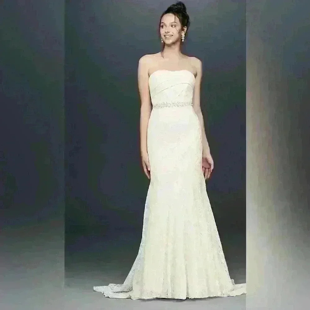 David’s Bridal Galina Wedding Dress - Picture 6 of 7